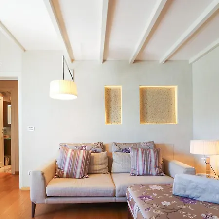 Luxury Con Vista Panoramica - Ospedale E Gdf Apartmán