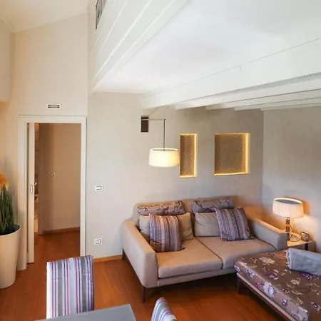 Daire Luxury Con Vista Panoramica - Ospedale E Gdf *