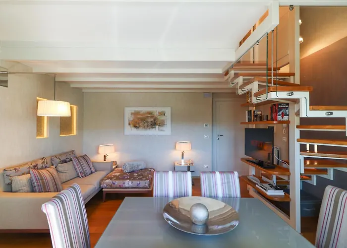 Luxury Con Vista Panoramica - Ospedale E Gdf Apartmán *